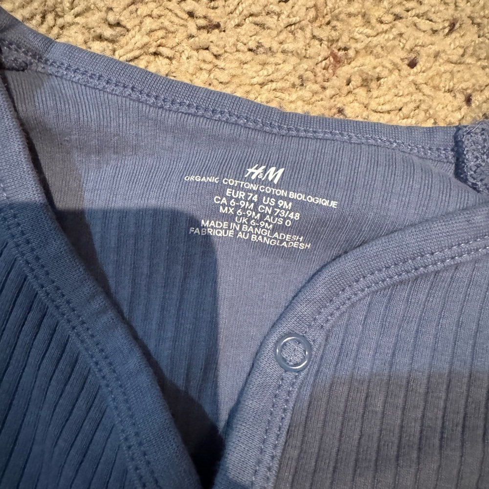 H&M baby two piece outfit - Picture 3 of 4